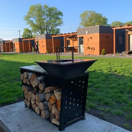 Cisza Village / Blisko Natury Feriehus Nowecin