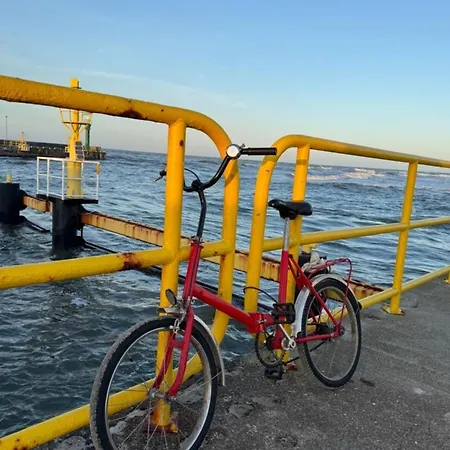 Cisza Village / Blisko Natury Feriehus *