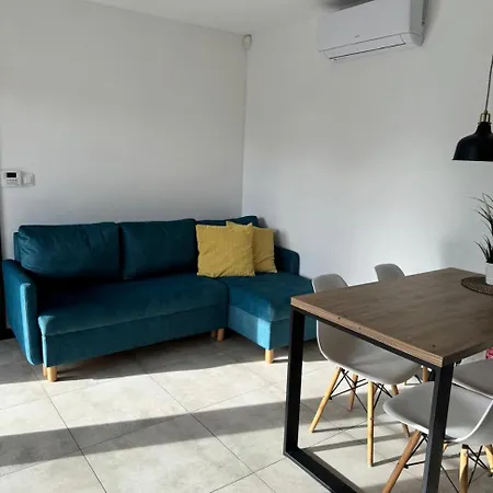 Cisza Village / Blisko Natury *