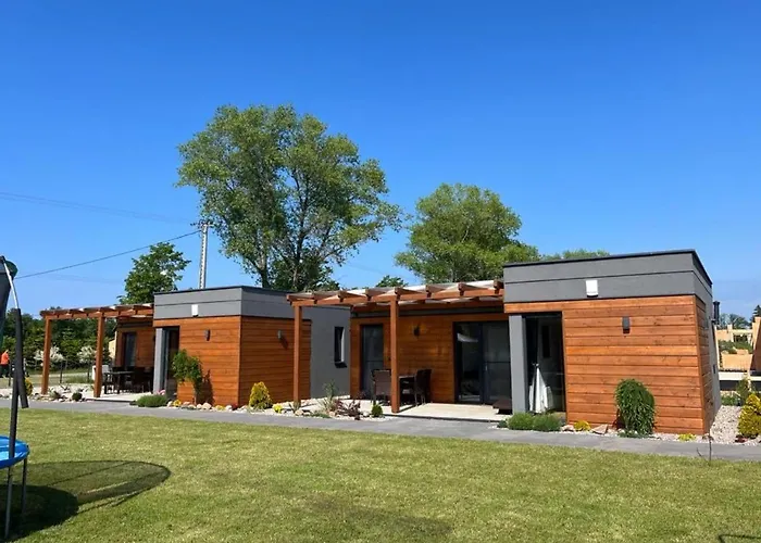 別荘 Cisza Village / Blisko Natury