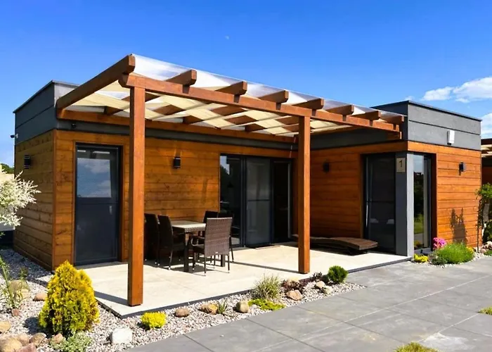 Cisza Village / Blisko Natury Nowecin