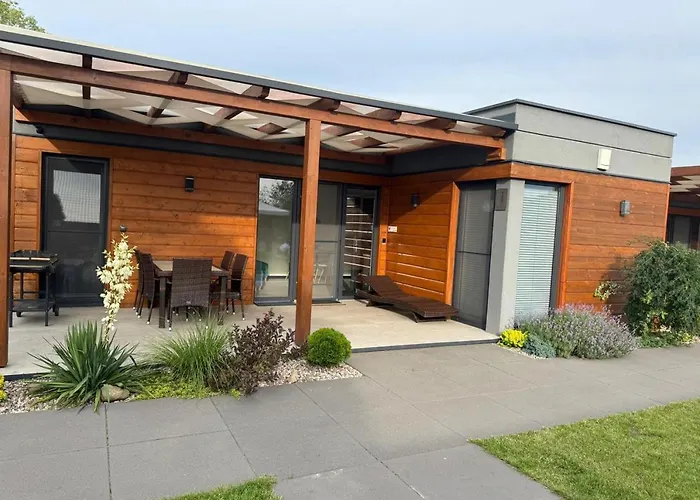 Cisza Village / Blisko Natury Feriehus